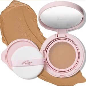 🌟NWOB🌟Mally Beauty~Flawless Finish Transforming Effect Foundation~ Tan